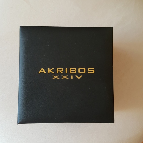 Silver and rhinestone Akribos watch NEW! - Picture 2 of 3